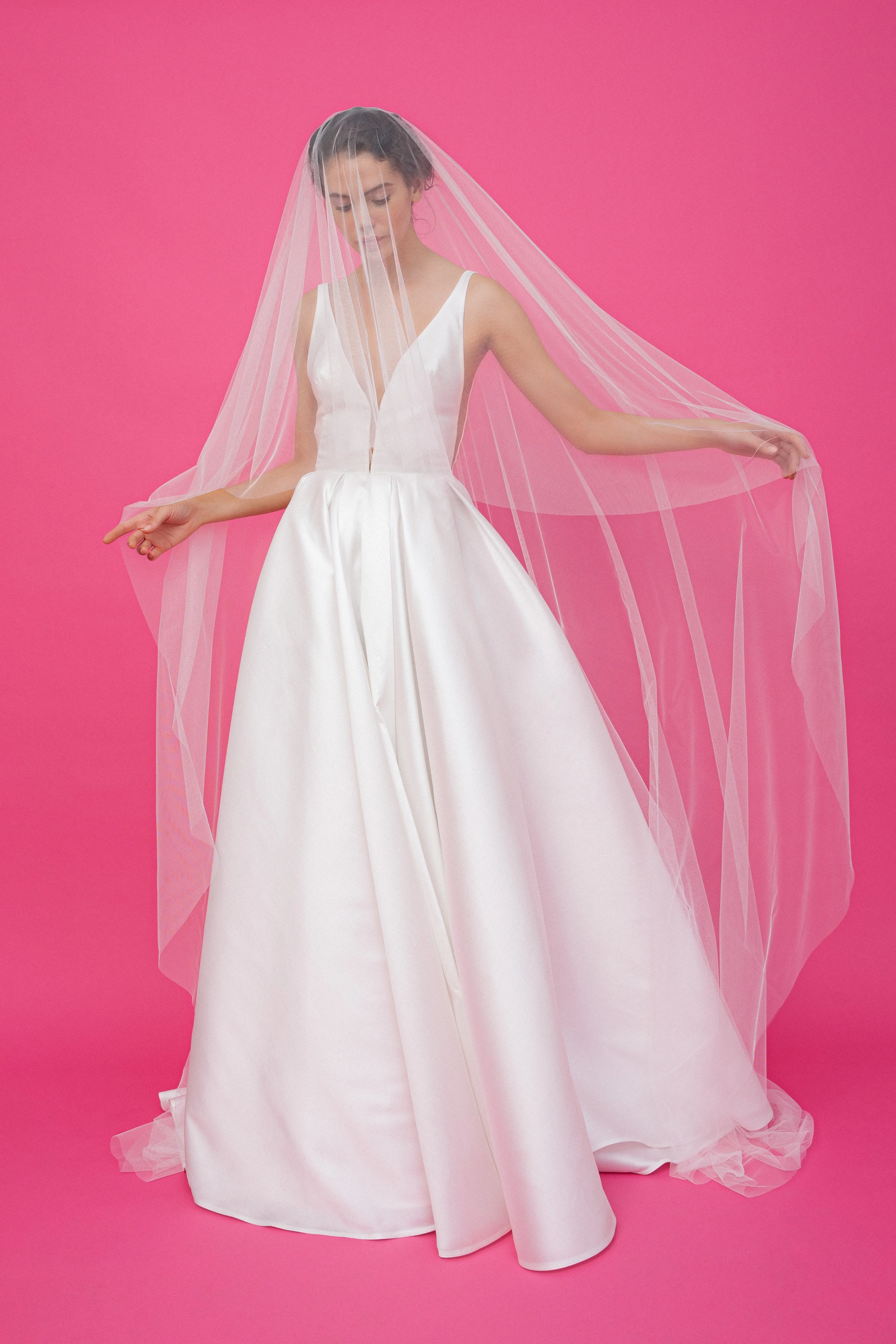 Hosszú puhatüll fátyol