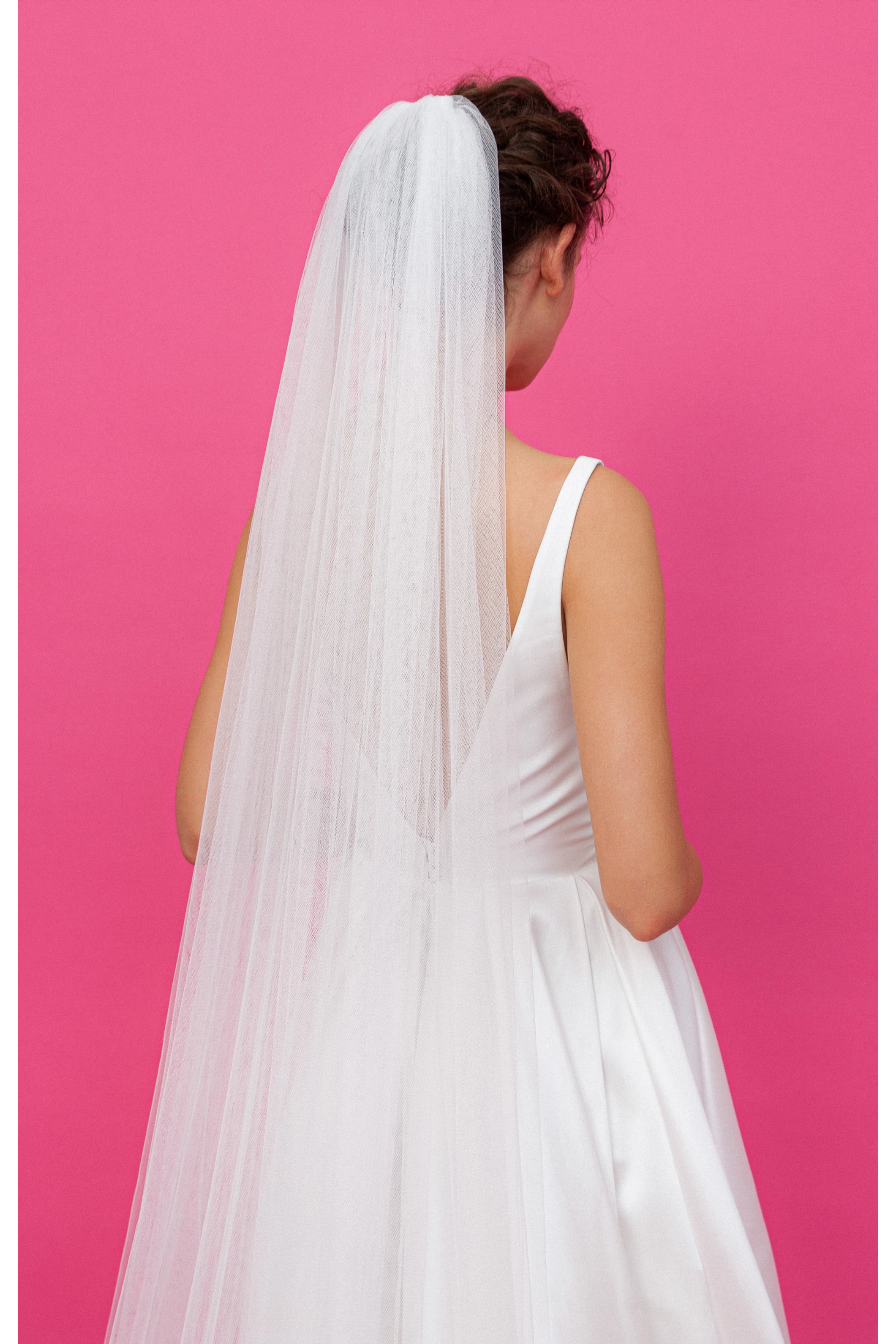 Long soft tulle veil with a comb