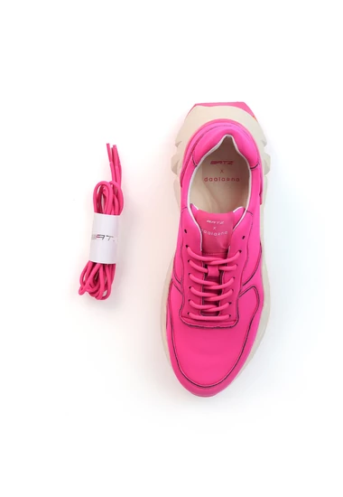 Fuchsia